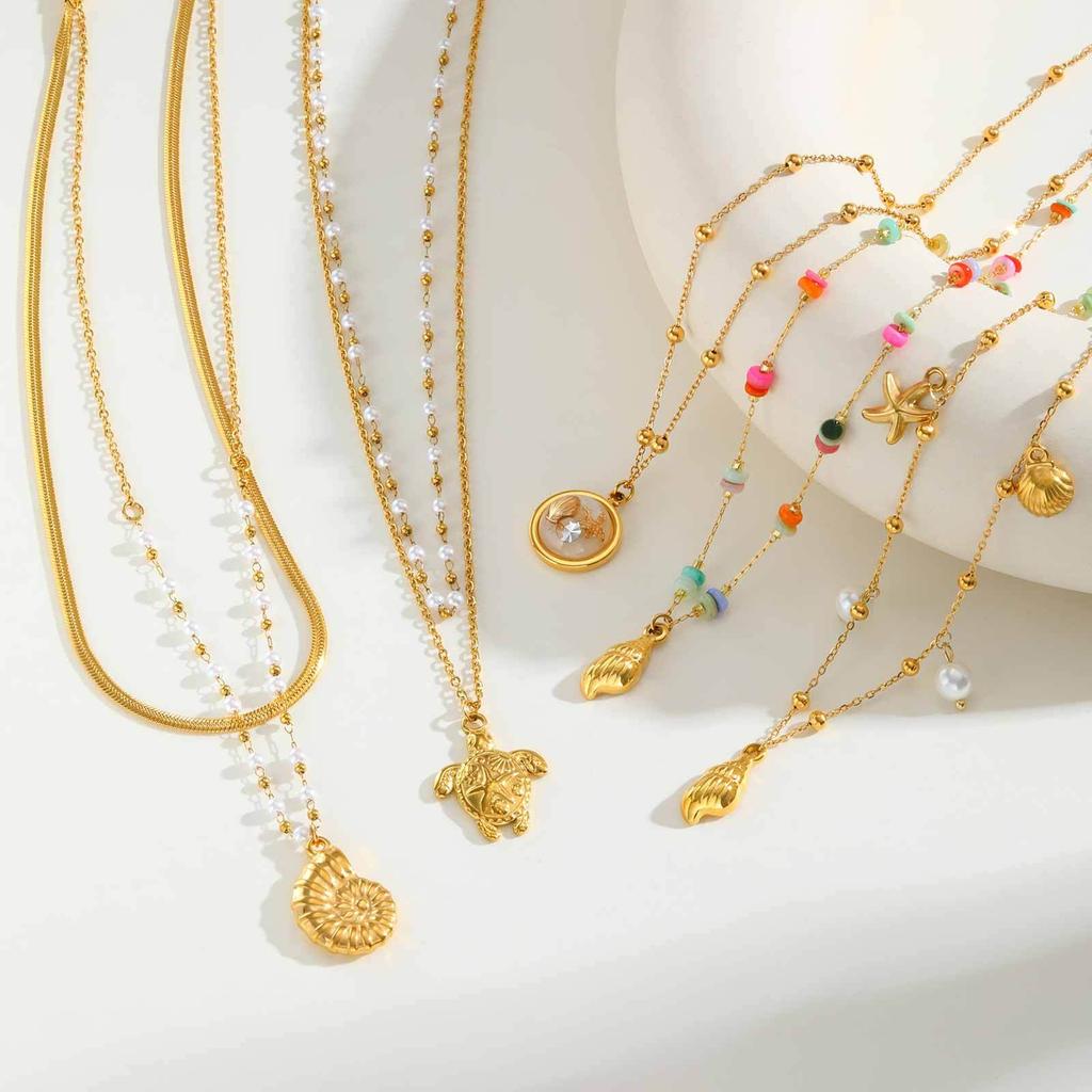 Summer Bohe Starfish Shell Conch Charms Pendant Neccklace for Women, 18k PVD Gold Plated Stainless Steel Beach Holiday Gift