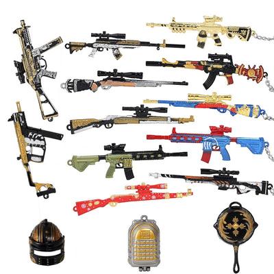 PlayerUnknown's Battlegrounds AKM 98K kovový přívěsek na klíče s modelem zbraně - 12cm kuřecí herní přívěsek dárek