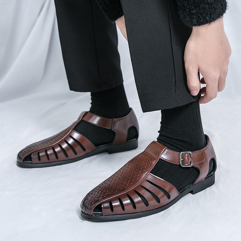 Rome New Men's Black Brown Summer Hole Clogs Sandals Gladiator Trendy Slipper Garden Beach Shoes Hombre Footwear