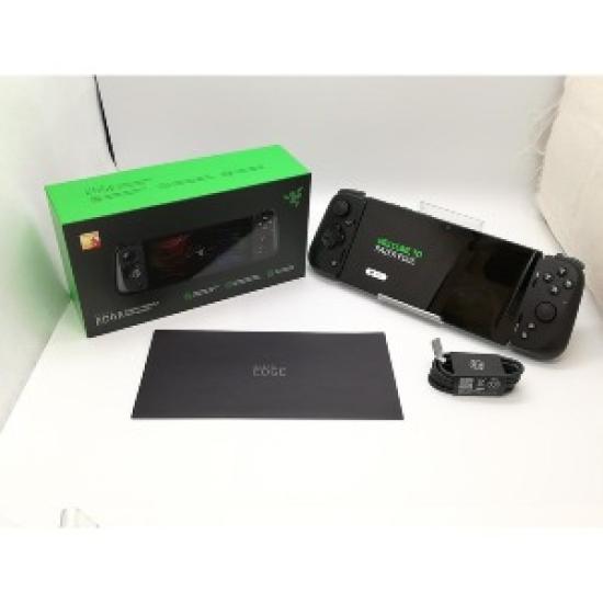 

USED Razer Edge Gaming Tablet Wi‑Fi (6GB RAM, 128GB, Black, Japan Version)