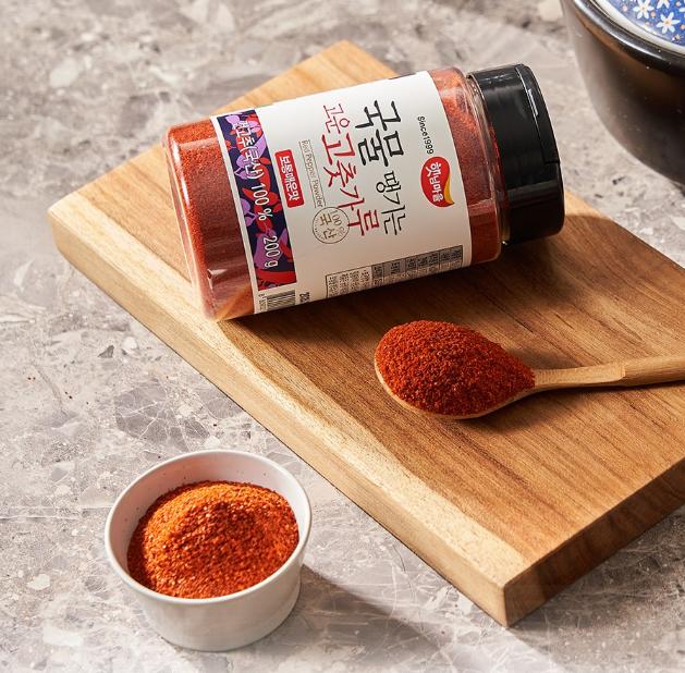 Haetnimmaeul Fine Ground Korean Chili Powder Medium Spicy 200g – Perfect for Soups & Korean Dishes