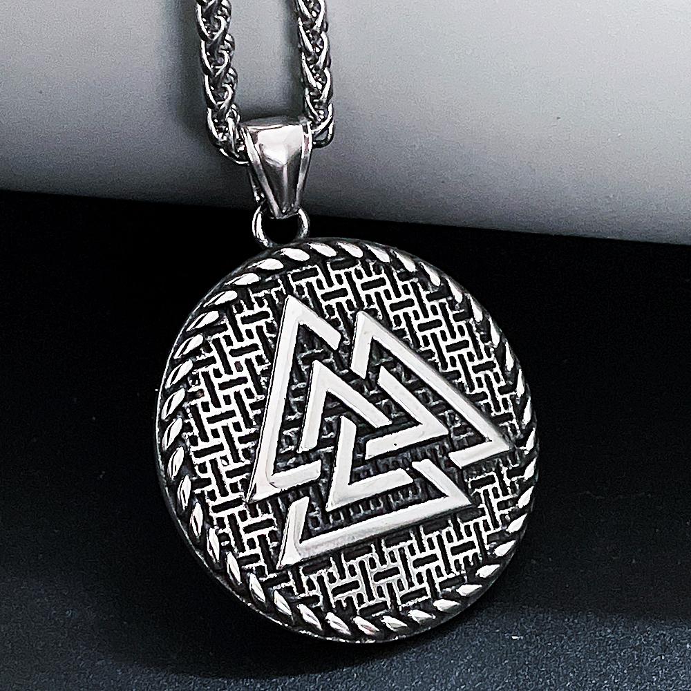 

Ожерелье из нержавеющей стали Viking Valknut для мужчин в стиле ретро, ​​скандинавское ожерелье с подвеской Odin Viking, амулет всадника, модные украшения