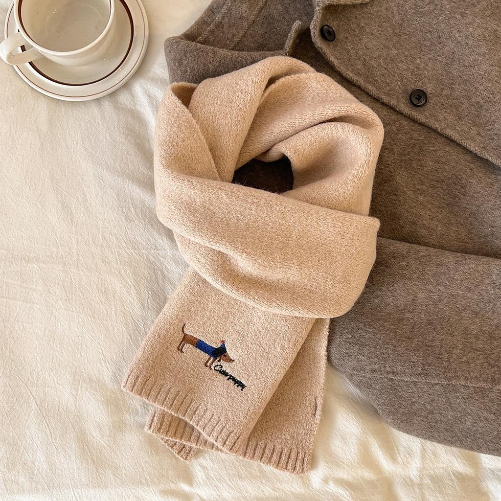 New Autumn and Winter Knitted Wool Scarf for Women Korean Version Versatile Embroidered Dachshund Woolen Neck Scarf Thickened Warm Scarf