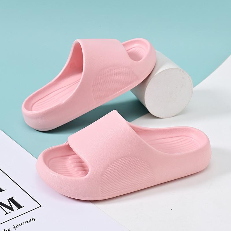 

Adorable Children s Slippers For Girls Featuring Soft Eva Slip-on Design And Summer Colors StyleV,4041