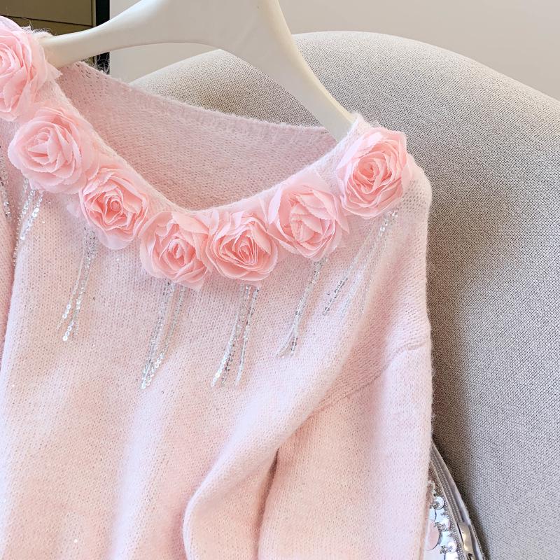 2026 Spring/Autumn Women's V-neck 3D Floral Rhinestone Pullover - Versatile Loose-Fit Long-Sleeve Top
