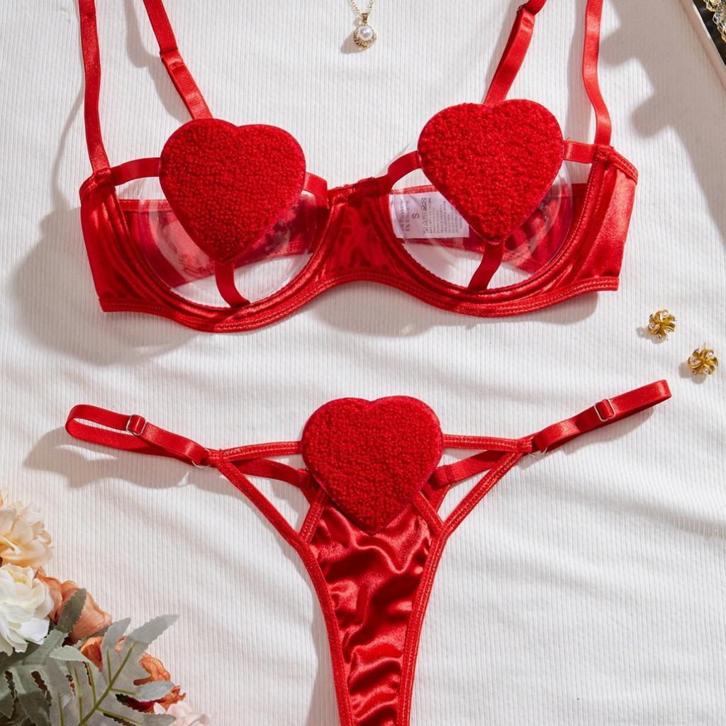 New Sexy Hollowed-out Love Girl Three-point Erotic Underwear Set