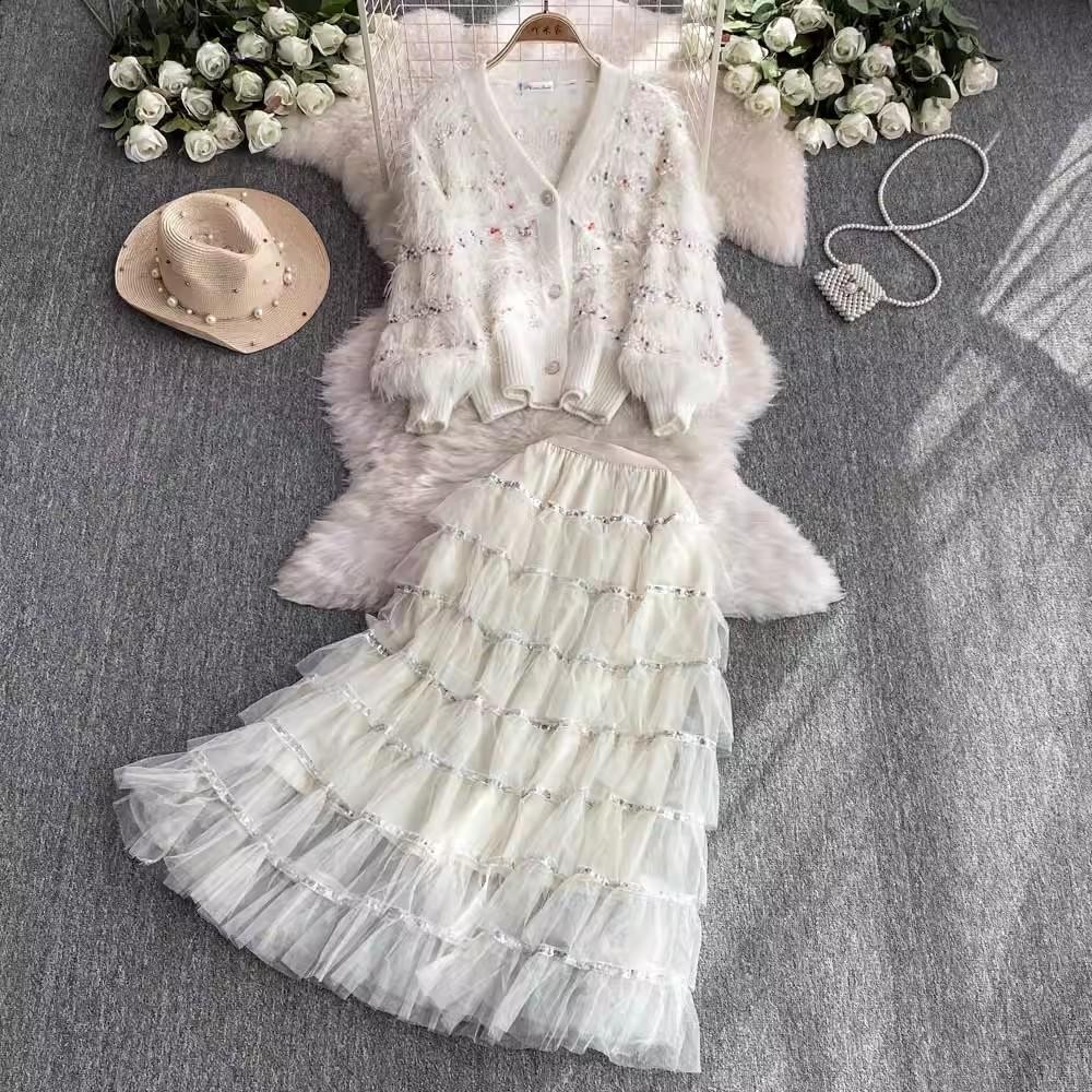 

Осенне-зимний женский комплект из двух предметов, небольшой ароматный трикотажный кардиган с V-образным вырезом, свитер, пальто и длинная юбка из ниспадающей сетки с пайетками S белый