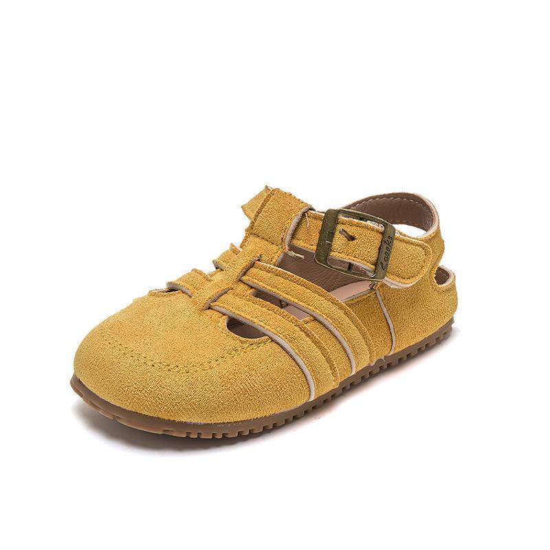 Dziecięce Sandały Wydrążone Miękka Podeszwa Dziewczęce Płaskie Buty Antypoślizgowe Cukierkowy Kolor 2025 Lato Chłopięce Buty na Plażę Zakryte Palce Pasek w Kształcie T