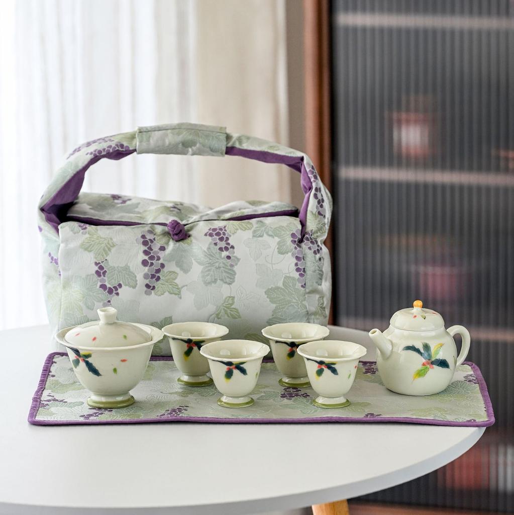 Guochao Hand-Painted Plantain Cover Bowl Two Cup Set Portable Cloth Bag Outdoor Tea Drinking High Value Light Luxury Travel Tea Set