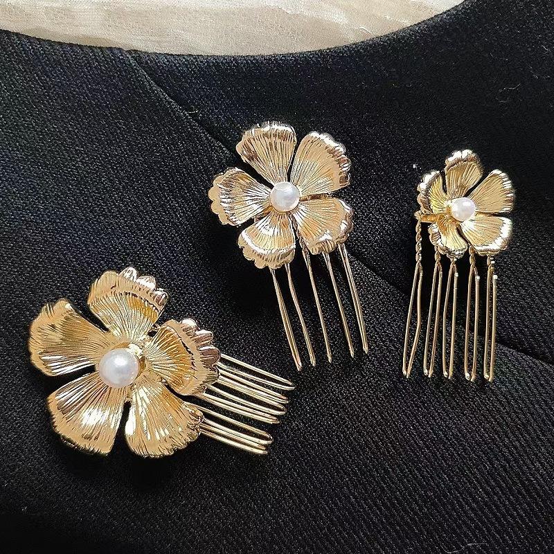 3Pcs Comb Retro Court Luxury Noble Hairclip Elegant Deluxe Pearl Flower French Style Hair For Women Fashion Hair Accessories