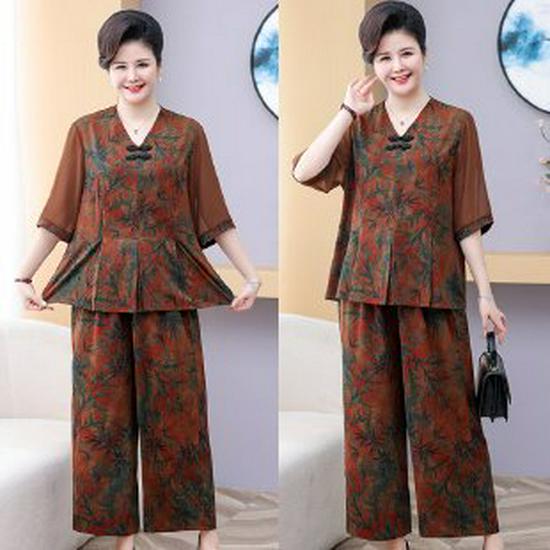Women's Plus Size Summer Two-Piece T-Shirt Set for Middle-Aged and Elderly - Short-Sleeved, Loose Fit