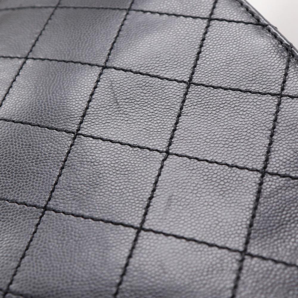 Chanel Torebka tote na łańcuszku Torebka Tote Matelasse czarna skóra Caviar Kobiety Używana