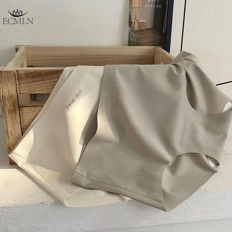Women Summer Ice Silk Seamless Underwear Panties Lightweight Comfortable Mid-waist Panties Briefs Underpants