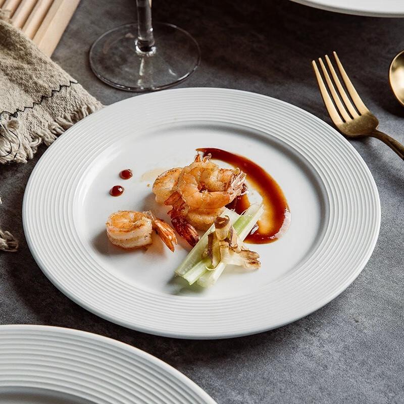 

Nordic Ceramic Dinner Plates