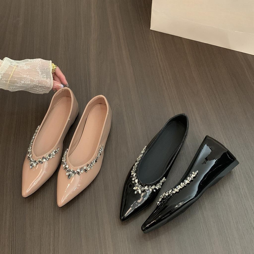 Rhinestone pointed shallow mouth shoes women's shoes increase height in spring commuting shoes
