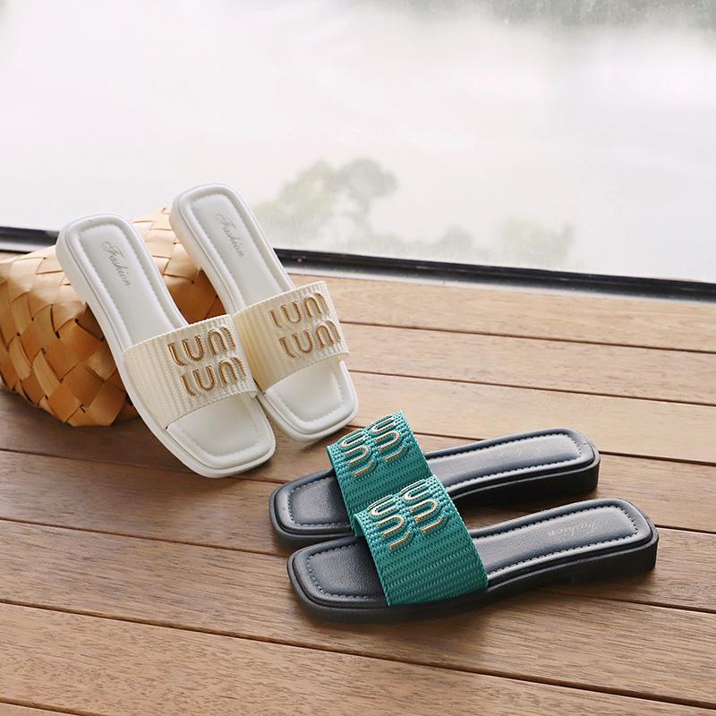 Korean Style Women's Summer Beach Slide Sandals - Versatile Indoor/Outdoor Strap Design