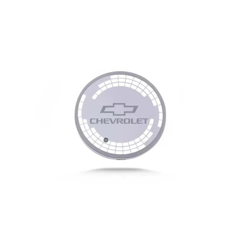Skirta Chevrolet CRUZE SILVERADO AVEO Cavalier IMPALA MALIBU SPARK TRAX LED automobilio puodelio laikiklio šviesa vandens puodelio laikiklio kilimėlis aplinkos apšvietimas