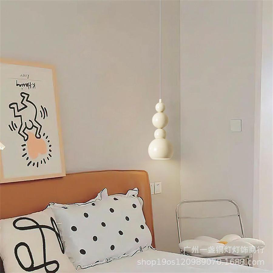 Nordic Iron Globe Ball LED Pendant Lights White Globe Pendant Lamp Dining Room Kitchen Restaurant Hanging Lamp Suspension decor