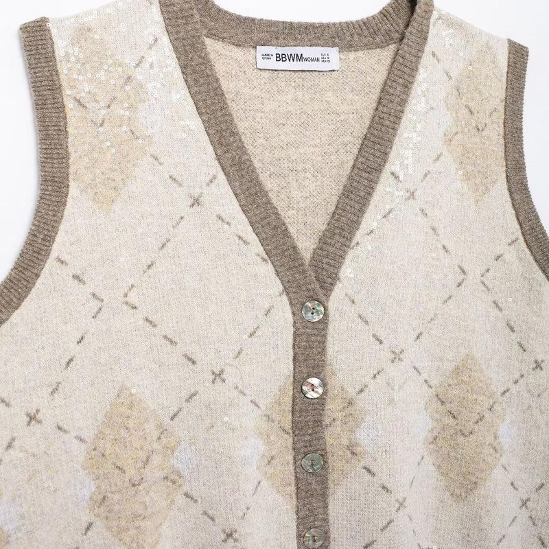 Kaslead New Arrival Women's Clothing Fashion Style Beads Decoration Diamond Pattern Knitting Vest Style Tops 3920191