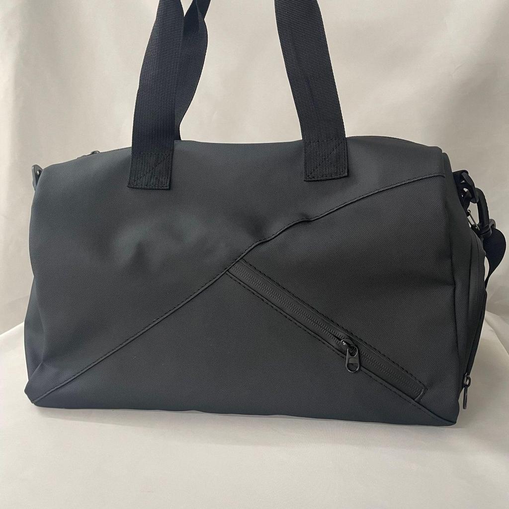 Unisex Waterproof Fitness Bag: Wet/Dry Separation, Large Capacity, Lightweight, Versatile for Travel
