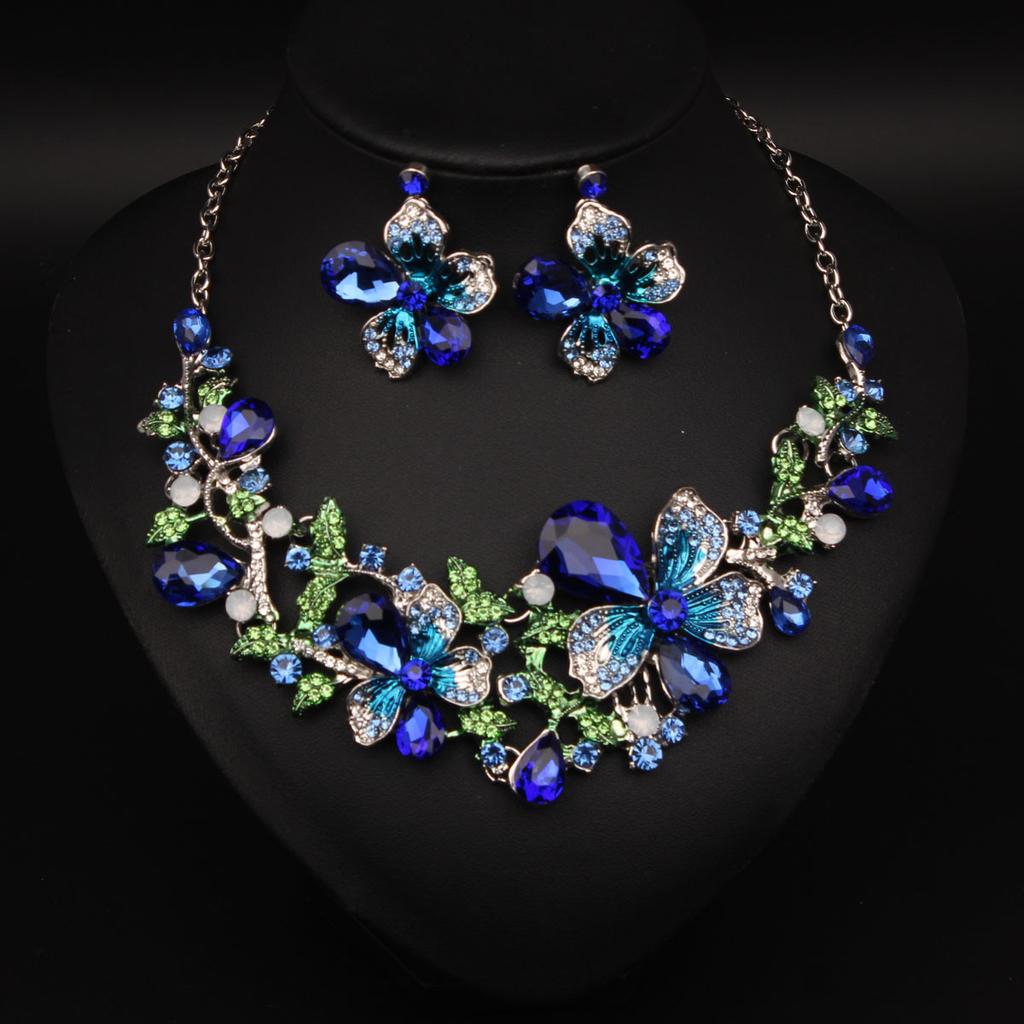2026 Fashion European and American Gemstones Flower Crystal Necklace Earrings Set Banquet Dress Bridal Women's Jewelry