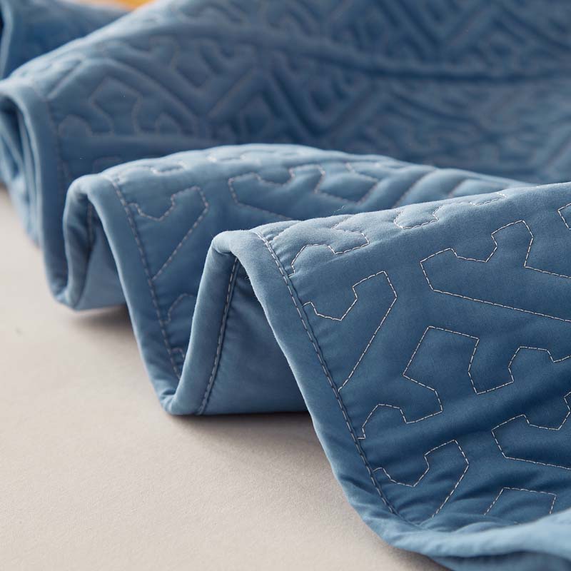 Luxury Pure Cotton Quilted Mattress Cover Anti -Mites Queen King Size Customized Bed Pad Protector Cover Not Included Pillowcase