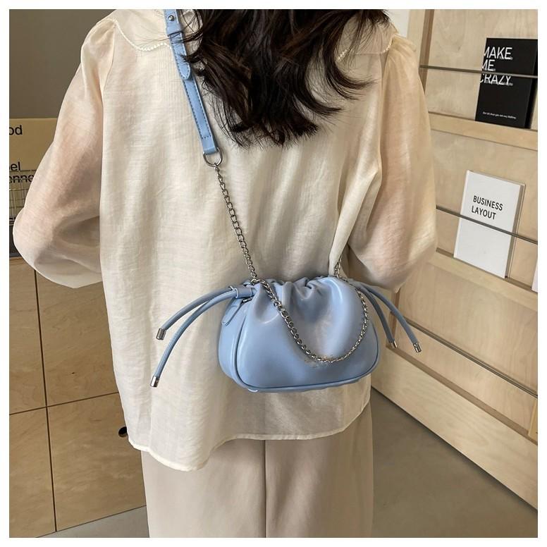 IELGY All-Match Bucket Bag Niche Design Chain Cross-Body Pleated Bag