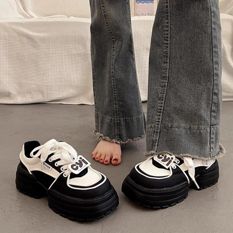 Versatile Little White Shoes Women's Muffin Platform Dad Shoes Spring and Autumn New Niche Height-increasing Sports Shoes