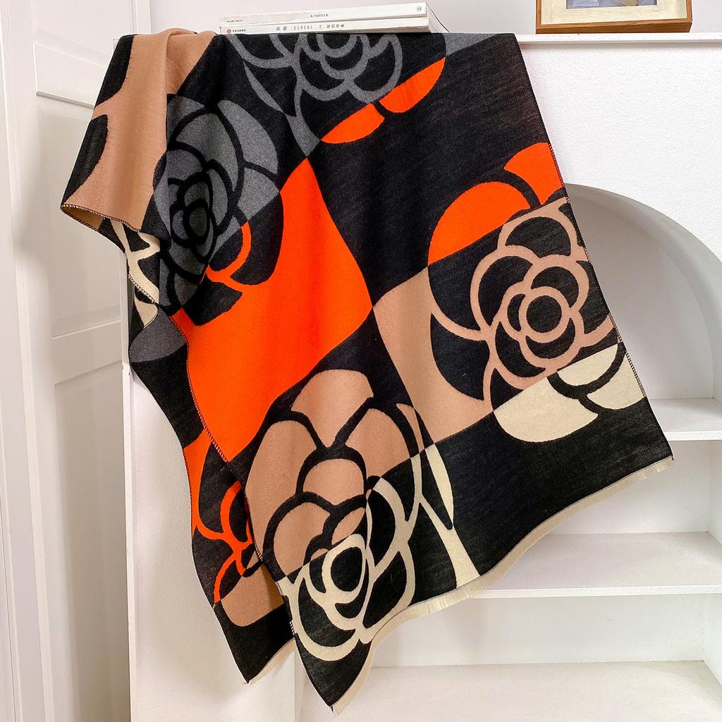 Luxury Brand Cashmere Women Floral Scarf Winter Warm Shawl and Wrap Bandana Pashmina Female Foulard Square Thick Blanket Poncho