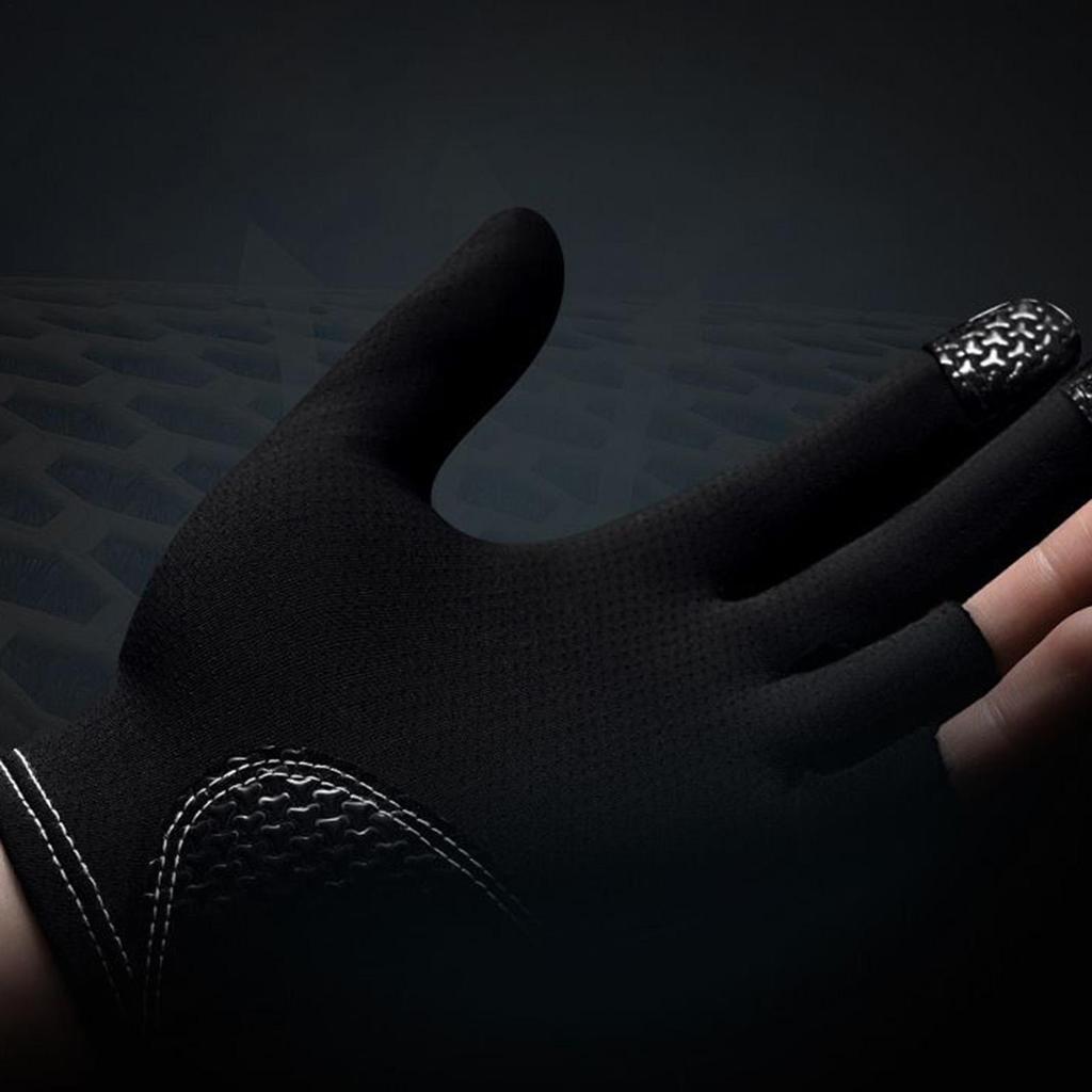 Pool Cue Glove 3 Fingers Magnetic Snookers Cue Sport Glove Professional Ergonomic Breathable Equipment for Sports Women Men