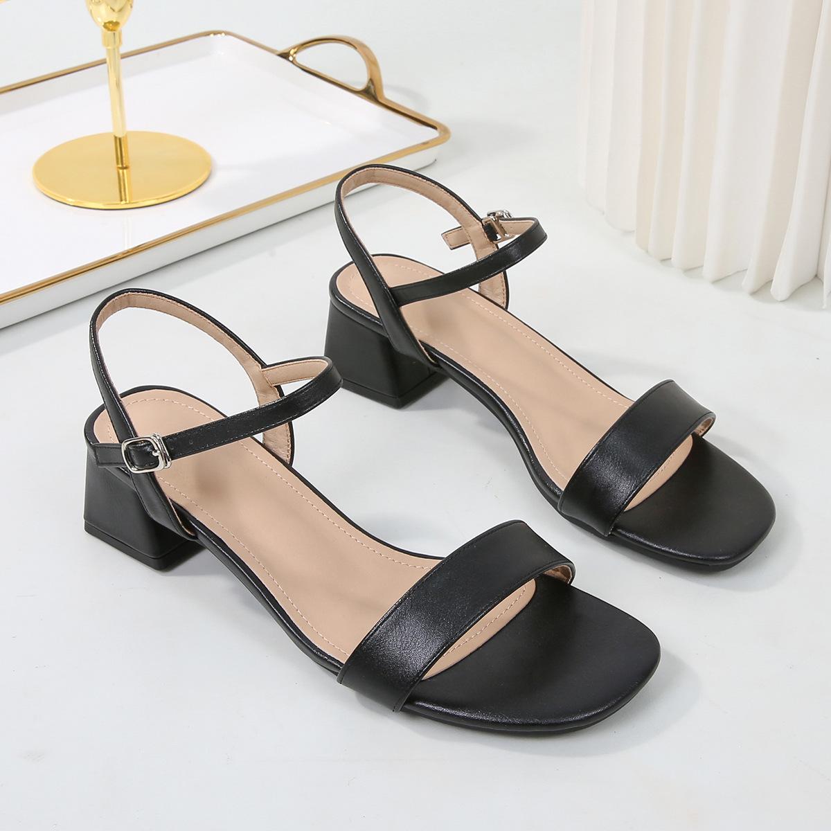 

Босоножки на платформе женские Босоножки на каблуке Temperament Босоножки женские Большие размеры Женская обувь 44 Толстый каблук Пряжка Высокие каблуки женские 38