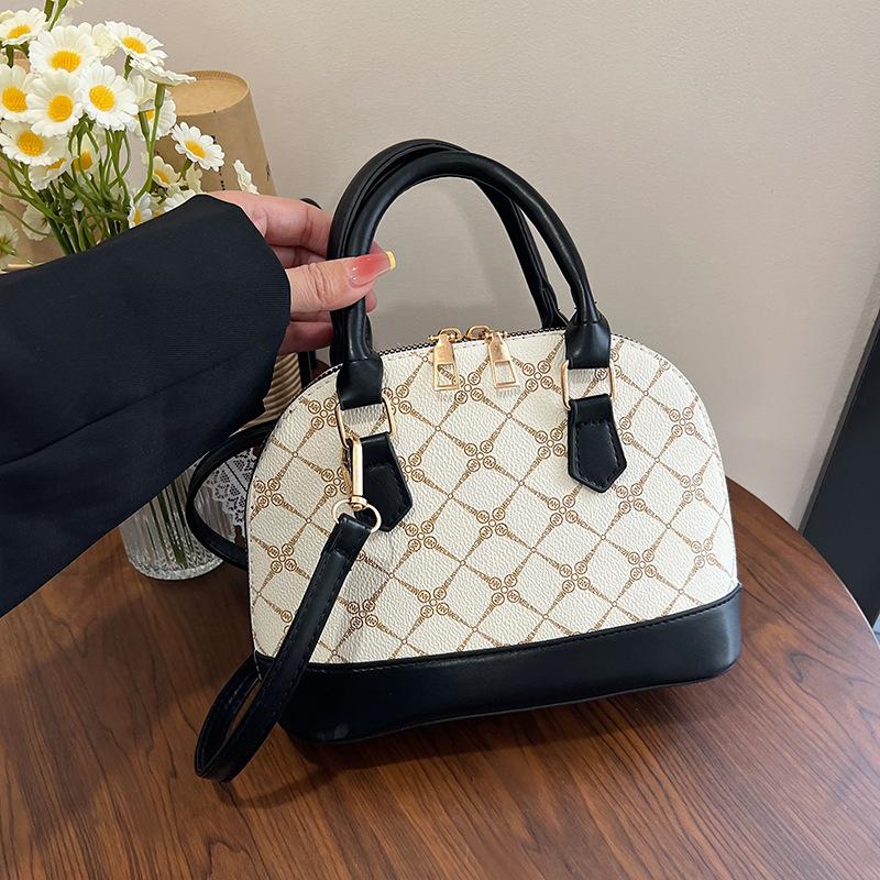 

Модная сумка-мессенджер, трендовая ретро женская сумка, весенняя новинка, универсальная повседневная портативная сумка через плечо