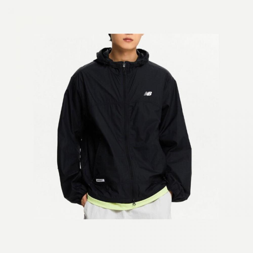New Balance G Uni Essential Small loGo Windbreaker Nbnae21013 19