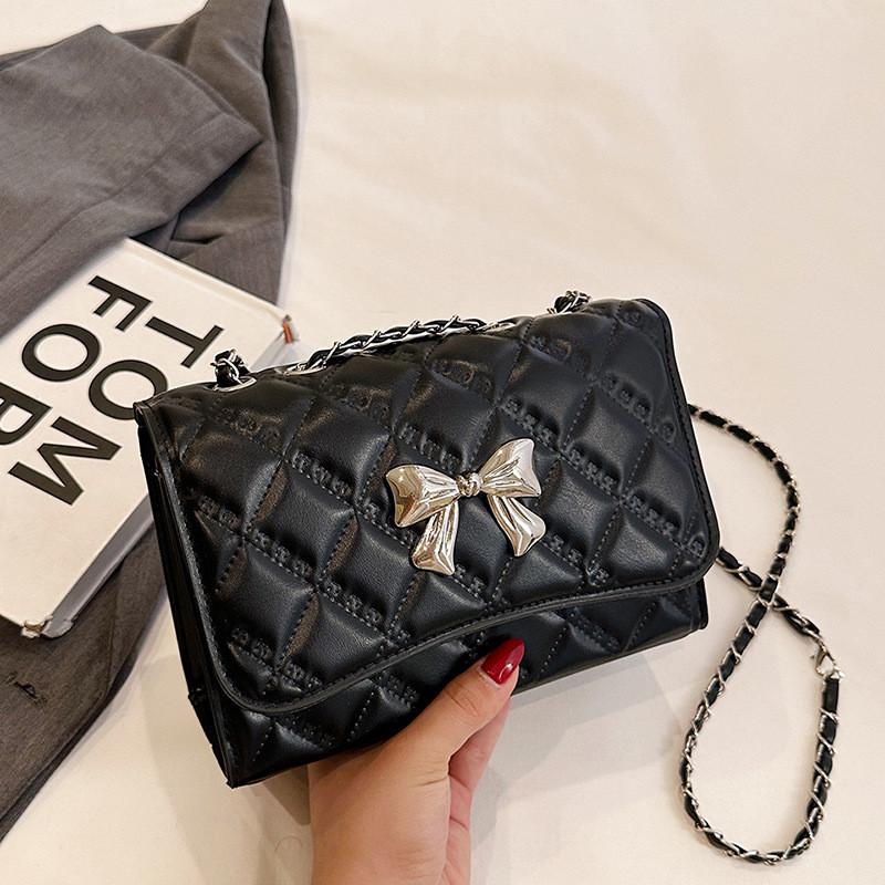 Vintage Chic Quilted Chain Shoulder Crossbody Bag Stylish Minimalist Small Square Purse чёрный