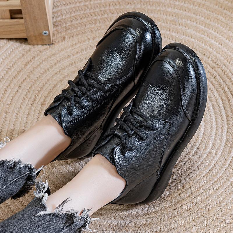 

Mom soft-soled short boots women s new leather single boots wool warm cotton leather shoes British Martin boots 35