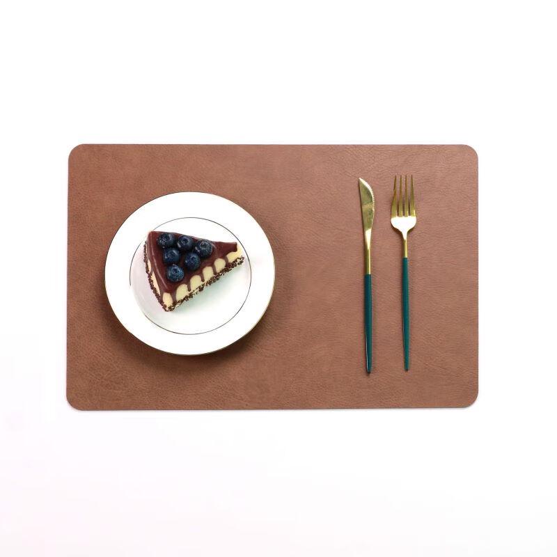 ZISIZ Heat-Resistant Leather Placemat Set