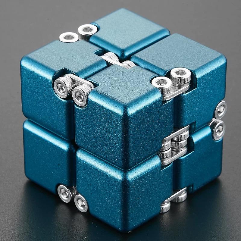 Edc German Cube Premium Aluminum Alloy Fidget Toy Pocket-Sized Infinity Flip Cube Gadget Stress Anxiety Relief For Adults Kids