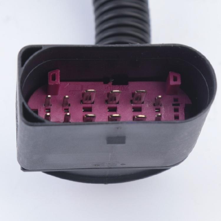 Sleeved Headlight Wiring Harness for Select 2003-2006 3.2L 4.5L Models, Front Lamp Repair Part 95563123911 for Repair Use