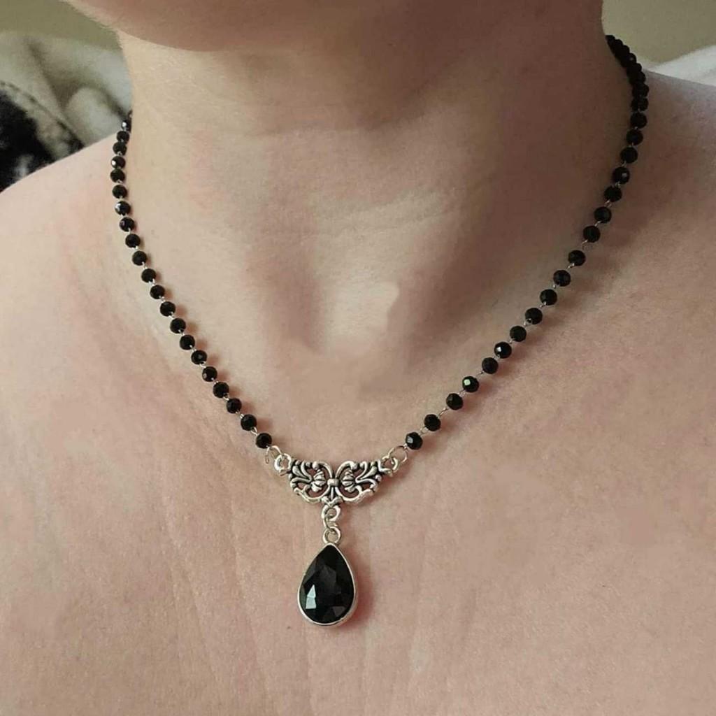 Gothic Style Necklace With Waterdrop Pendant For Women Party Wear