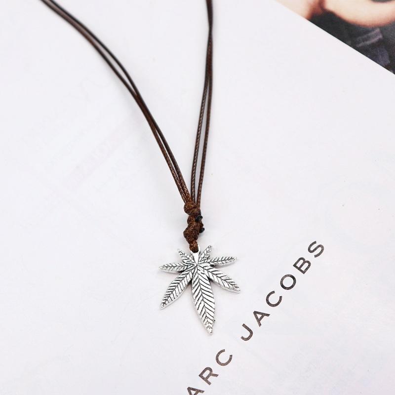 Retro Small Fresh Mori Minimalist Necklace, Ethnic Style Antler Pendant, Couple Versatile Long Sweater Chain Accessories