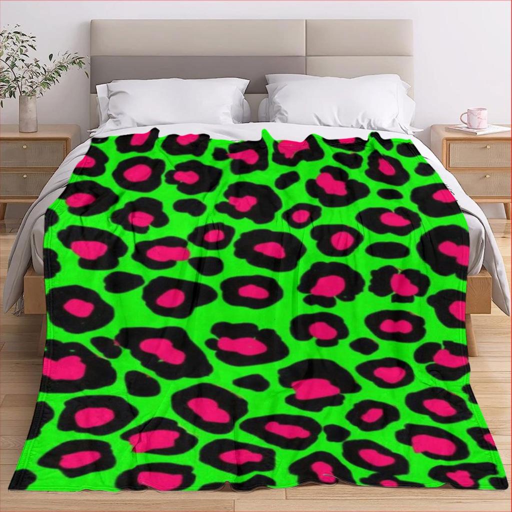 Golden Classic Retro Fashion Trend Elements Sexy Leopard Green Pattern Flannel Blanket - Bed, Sofa, Office, Travel, Gift