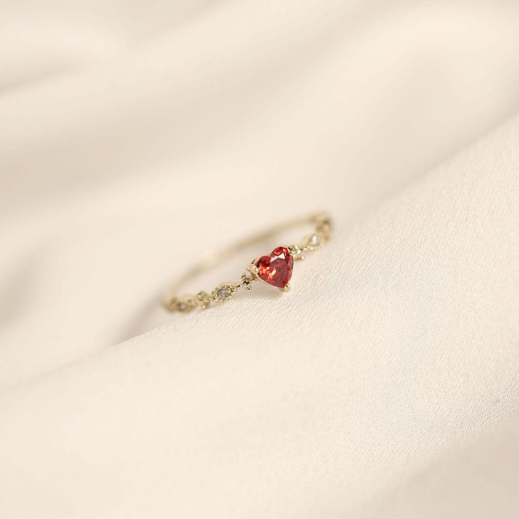 14k Gold-Plated S925 Sterling Silver Pinky Ring with Heart-Shaped Red Ruby, Japanese Style, Elegant and Fresh.