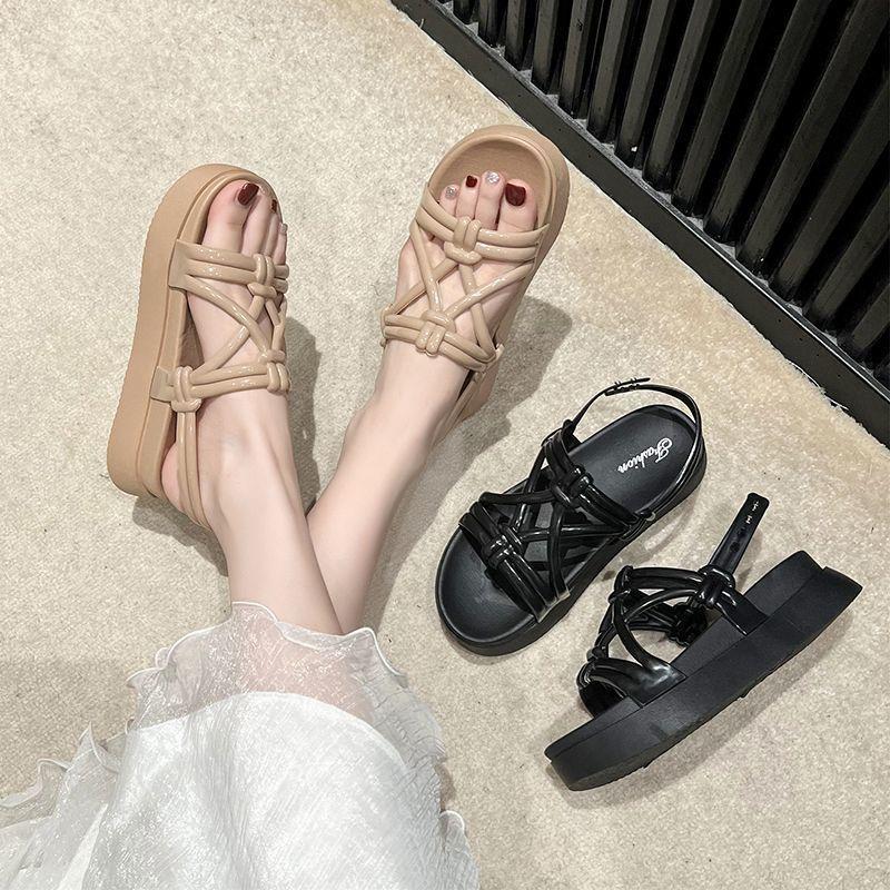 Hollow Bag Head Women's Light and Non-slip Fashion Mother Shoes Internet Celebrity Outer Wear Ins Popular Soft-soled Sandals 2025 New Models