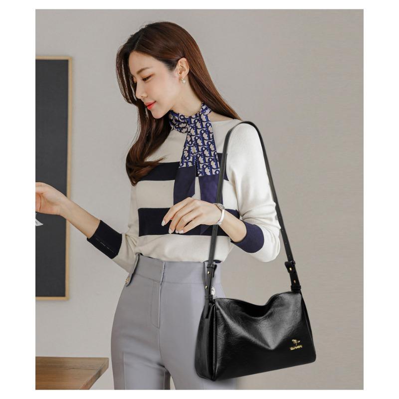 Fashionable Soft Leather Shoulder Bag Soft Shoulder Crossbody Bag for Daily Commute Work Weekend Outings and Ladies' Holiday Gifts