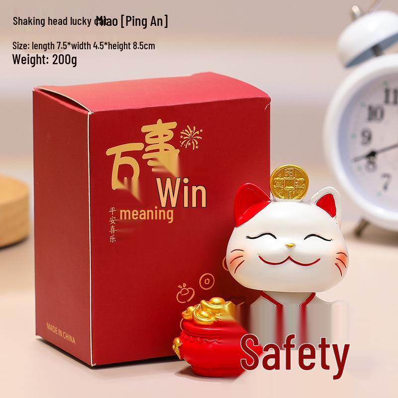 Handmade Resin Lucky Cat Figurine: Cute Desk Decoration and Creative Office Gift 2025