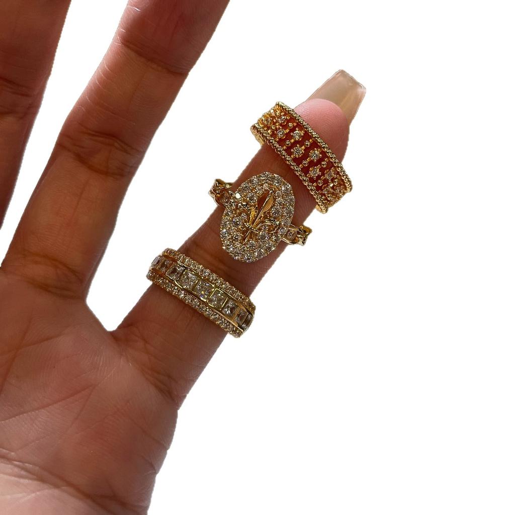 Medieval old money wind gold flash diamond ring women's light luxury temperament stacking wearing niche high-end ring index finger ring accessories