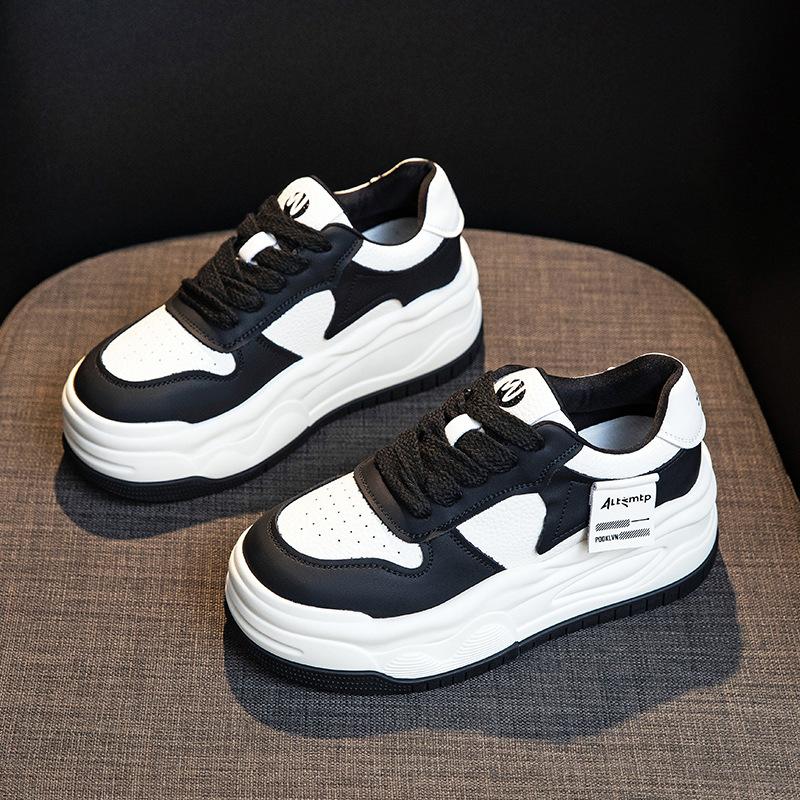 

Кожаные маленькие белые туфли женские 2025 весна новая обувь универсальные на толстой подошве увеличивающие рост повседневные туфли туфли-маффины спортивная женская обувь 40 чёрный