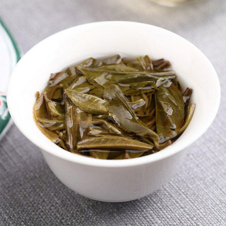 Top Lao Tong Zhi 9948 Raw Pu-erh Tea Haiwan Old Comrade Shen Puer Tea Cake 357g
