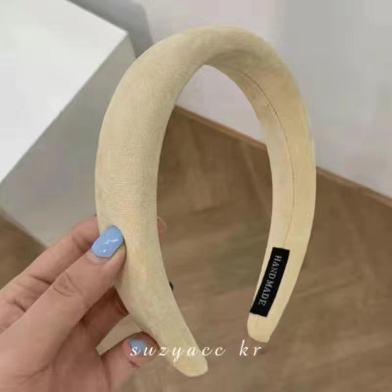 Women's Retro Korean Christmas Headband: High-End Autumn/Winter Hair Jewelry & Versatile Accessory