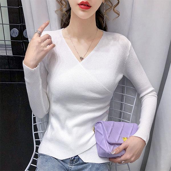 V-neck Long-sleeved Sweater Knit Sweater  Slim Slimming Side Button with Solid Color Bottoming Top Sweater